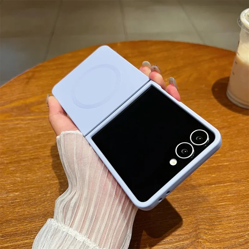 液体シリコン製ソフトマグネット式スマホケース Samsung - Liquid Silicone Magnetic Phone Case のレビューと価格