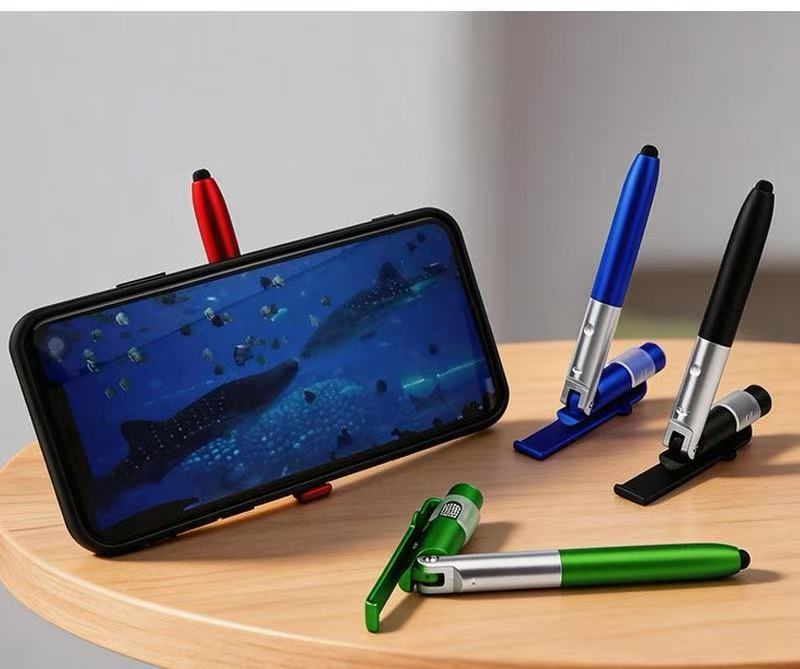 多機能おもちゃペン。4つの機能が1つになった折りたたみ式LE - Phone Stands のレビューと価格